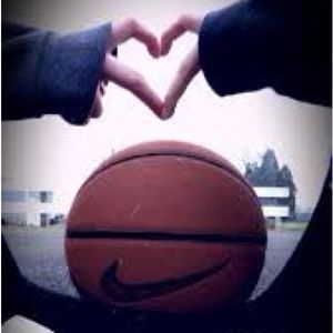 Meet your Posher, Elle